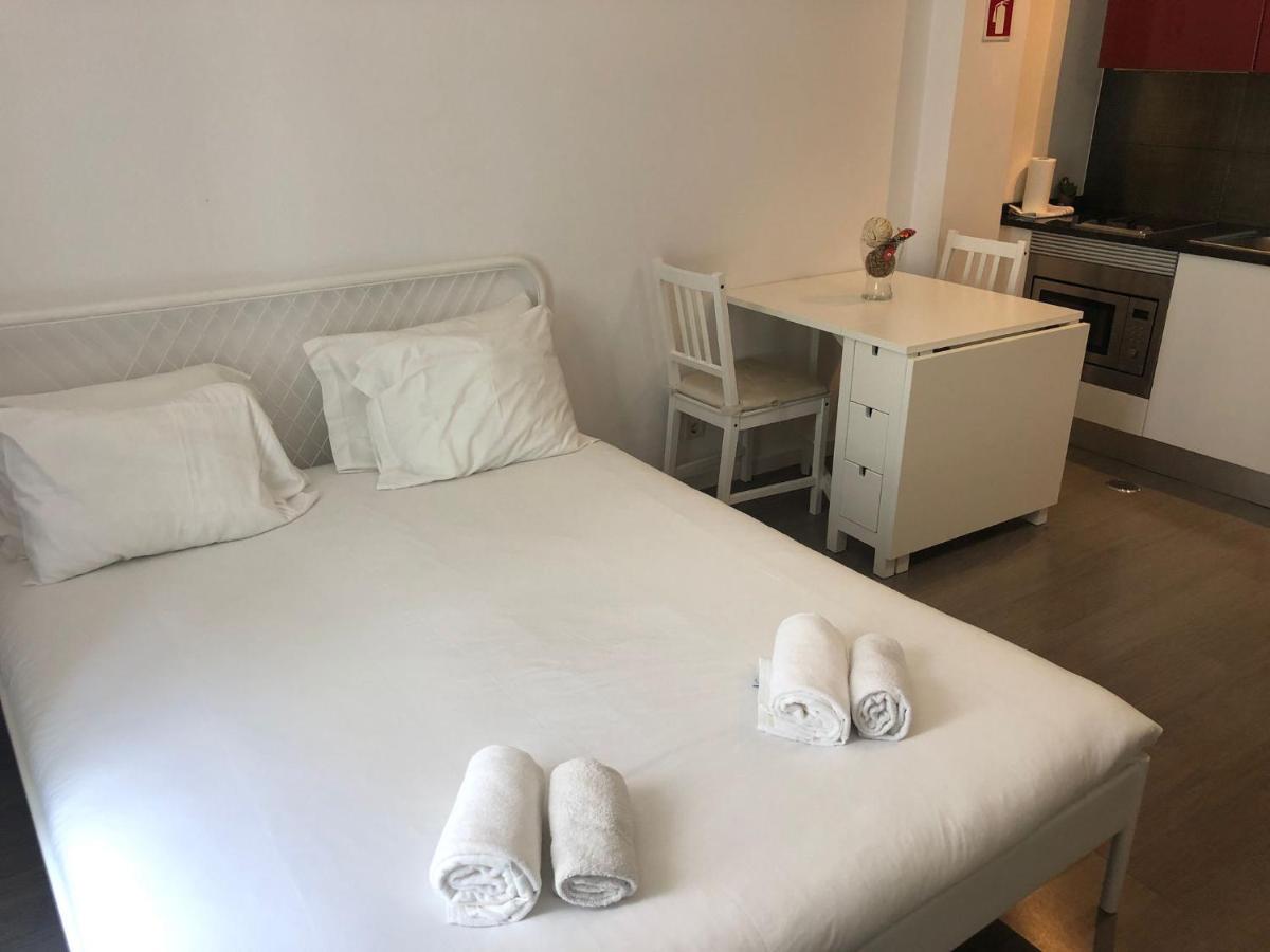 Lx Lisboa Cozy Studio Bagian luar foto